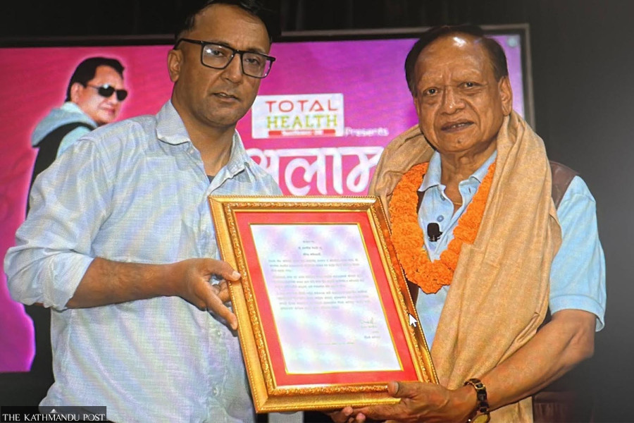 Radio Kantipur honours veteran musician Madan Singh Nepali
