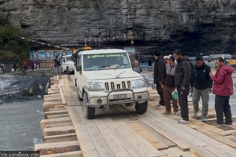 Wooden crossing reopens road to Upper Manang after three-week closure
