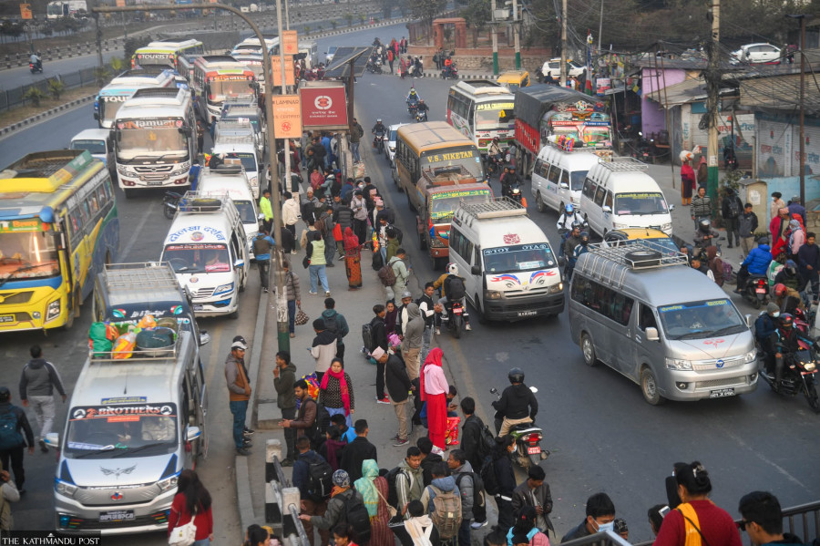 Kathmandu Valley sees surge of people leaving for polls