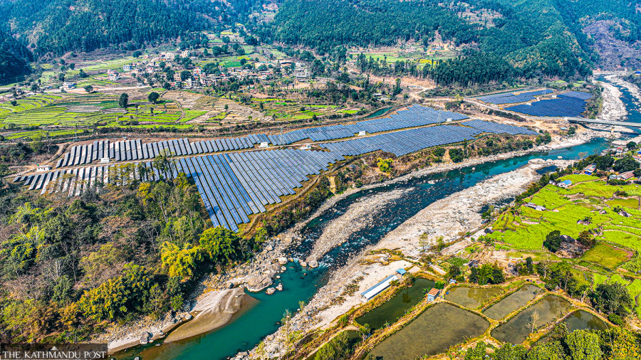 Clean energy push gains policy backing, but financing gap slows transition