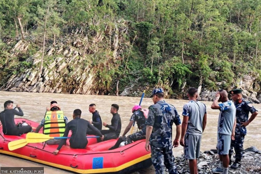 Search continues for vehicle missing in Karnali river