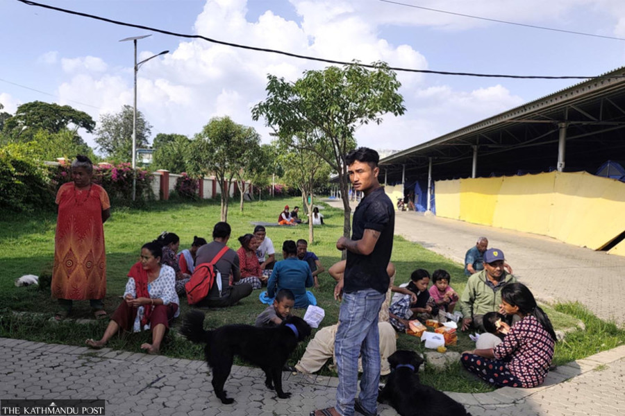 Awaiting resettlement, displaced squatter families struggle with life in holding centres