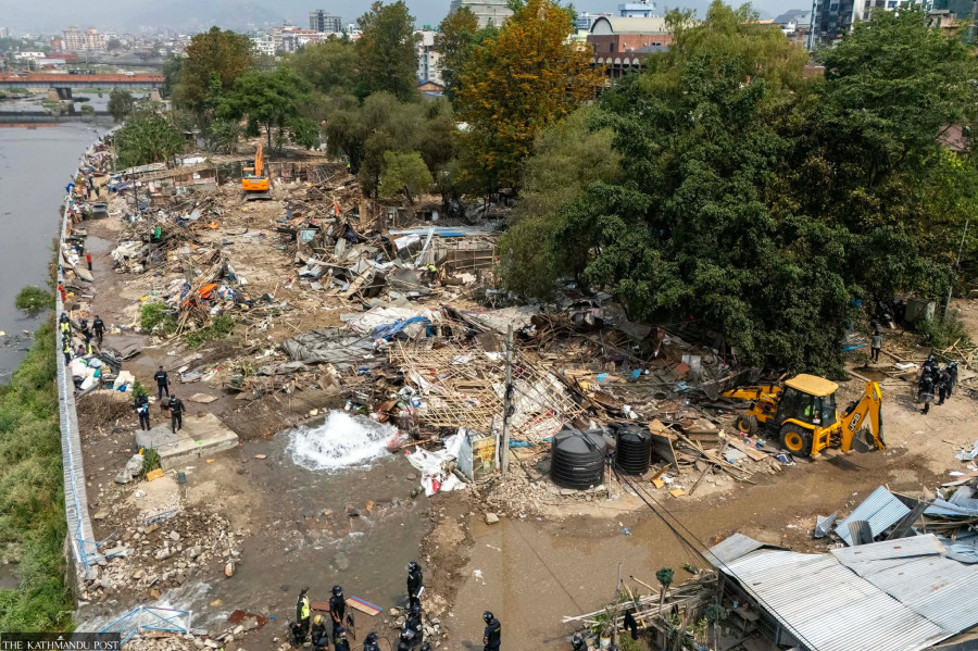 Razing of riverside structures ignore due process