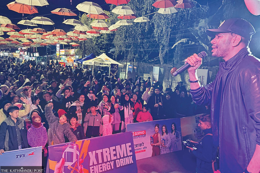 Lakeside comes alive with Xtreme Energy Drinks presents Radio On Wheels