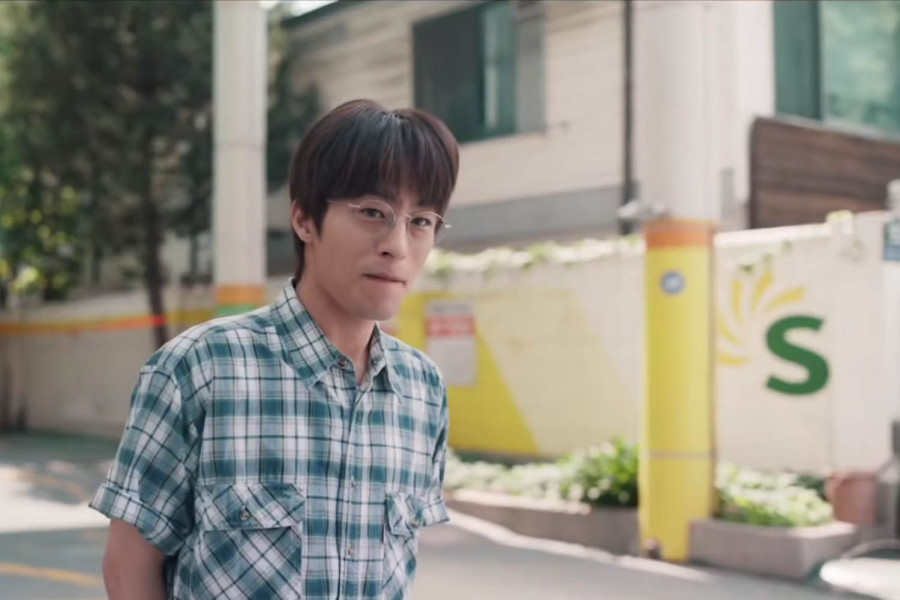 When memory becomes more vivid than the present