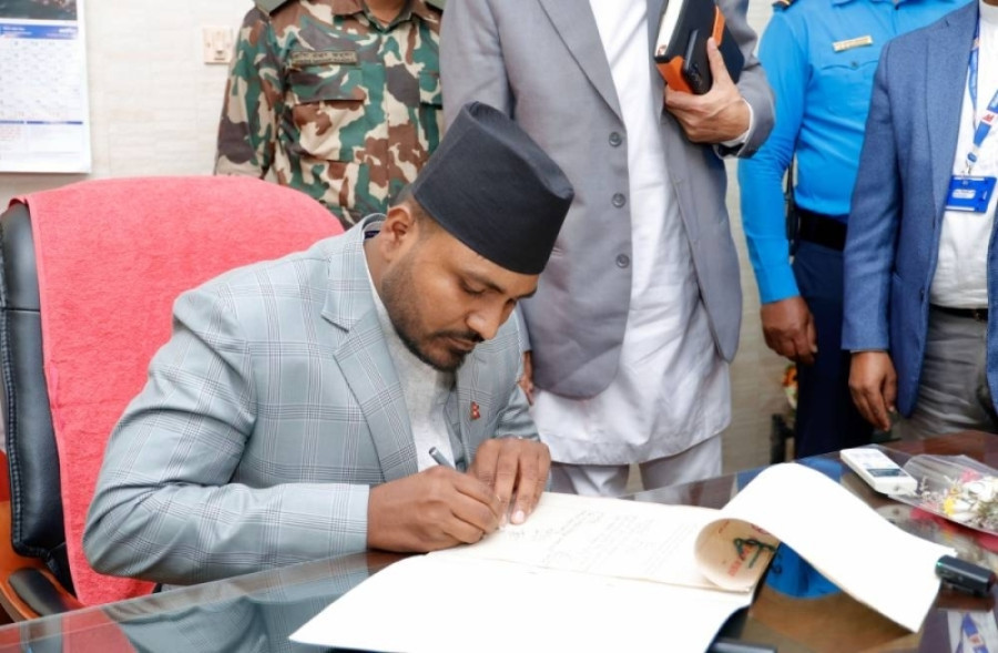 Youth and Sports Minister Bablu Gupta resigns