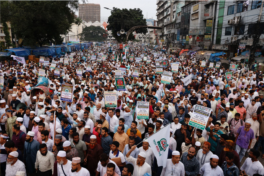 Bangladesh’s Islamist party open to unity government after February vote