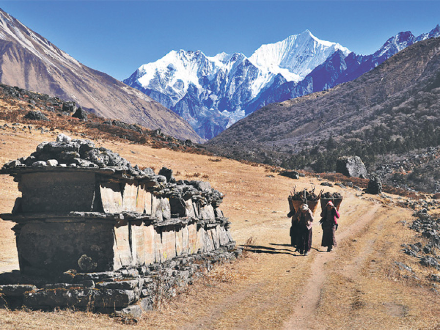 Foot trail to Langtang Valley opened