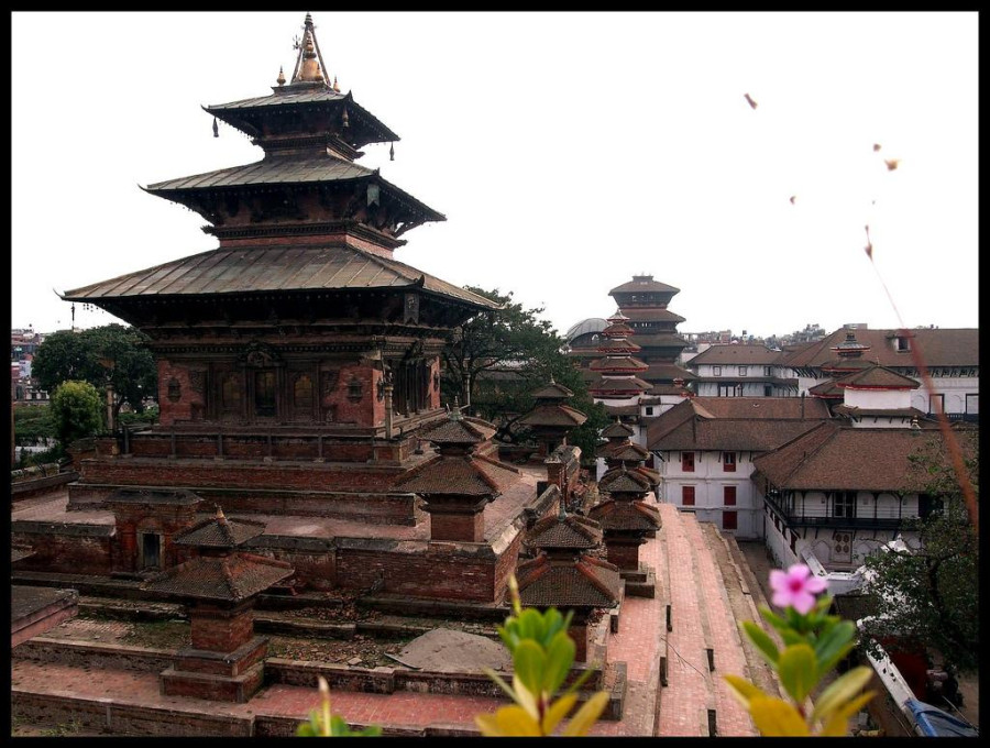Living Goddess visits Taleju Bhawani