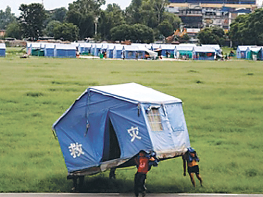 Quake-hit families get Rs 7,500 each to return home