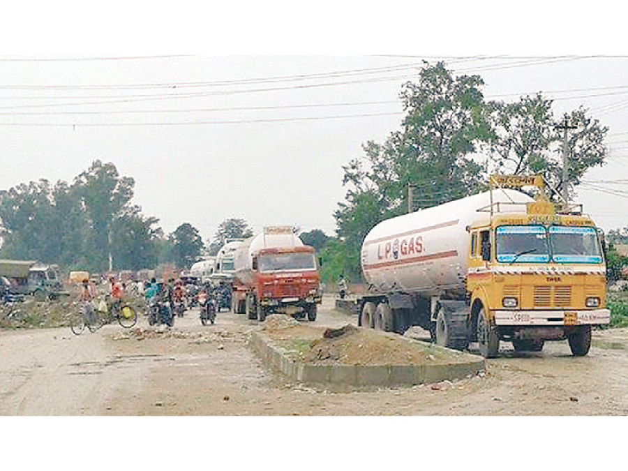 Prolonged strikes hit trade, business activities in West