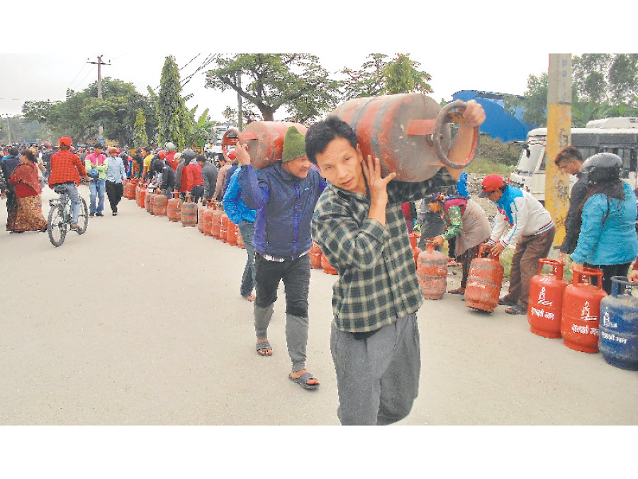 4,500 LPG cylinders distributed in Pokhara
