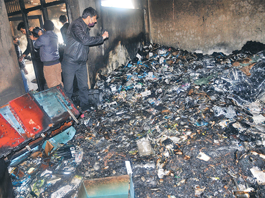 Fire guts two floors of Mahaboudha house