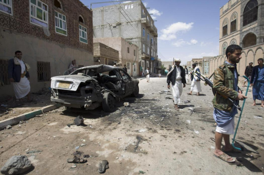 Yemen mosque bombings death toll hits 77