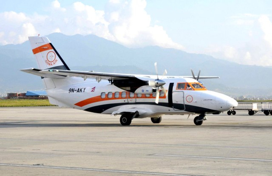 Goma Air aircraft makes emergency landing without nose gear