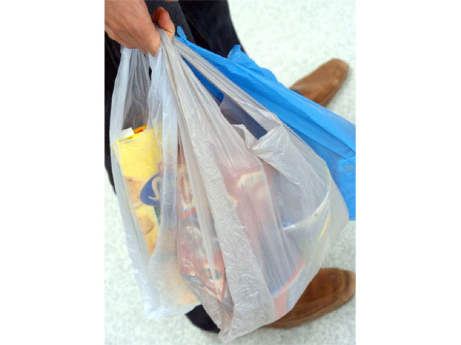 Govt steps up monitoring on plastic ban