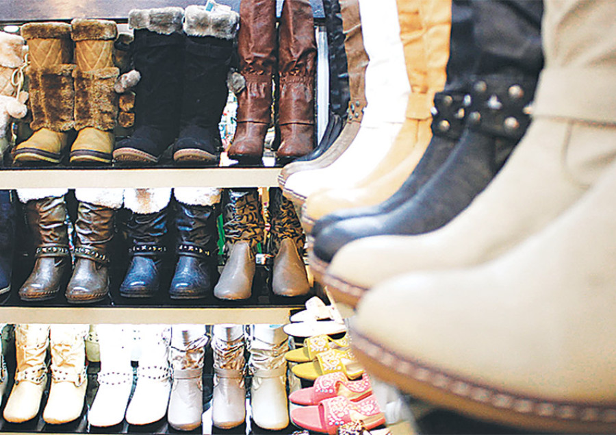 Footwear makers foray into women’s segment