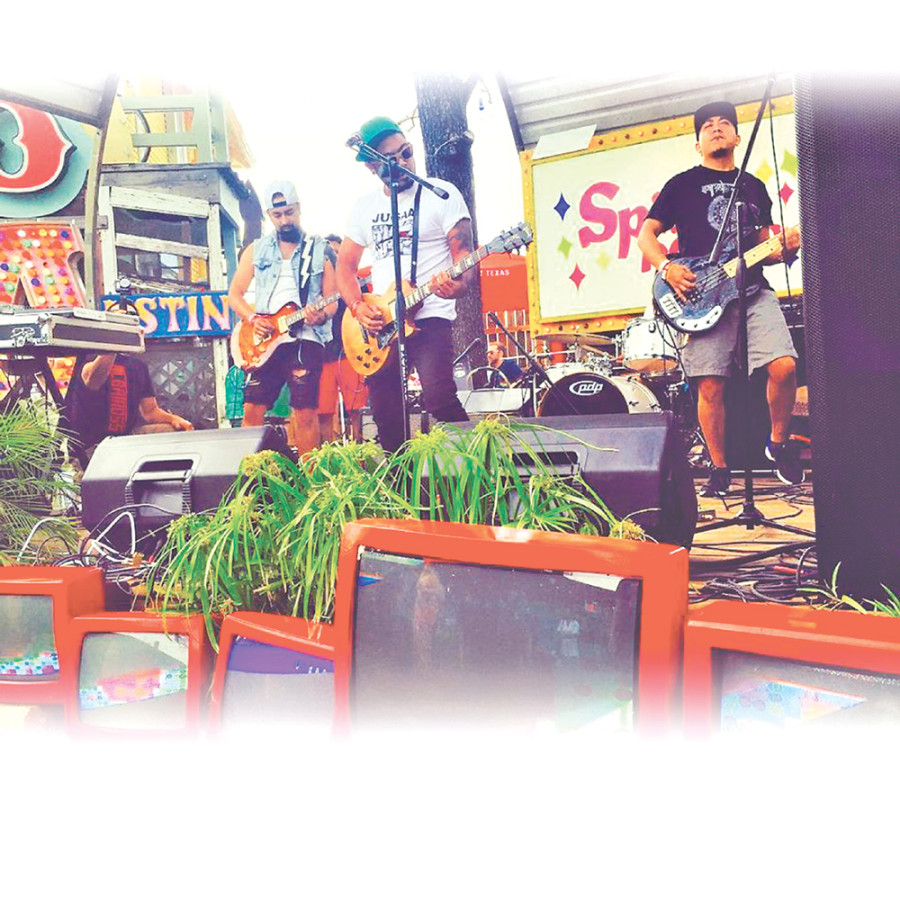 Albatross perform at South by Southwest in the US