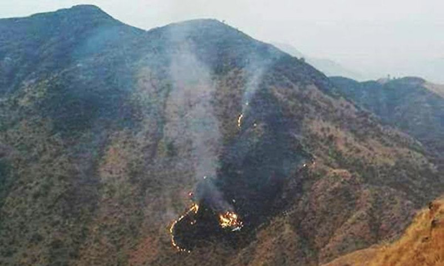 PIA flight PK-661 crashes enroute to Islamabad, all 42 on board feared dead