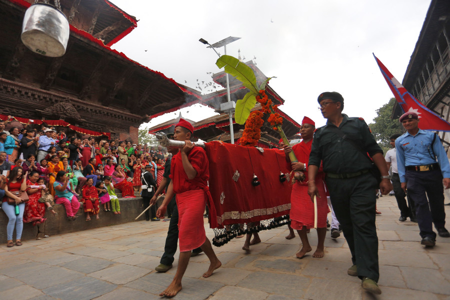 Fulpati brought to Dashainghar (Photo feature)