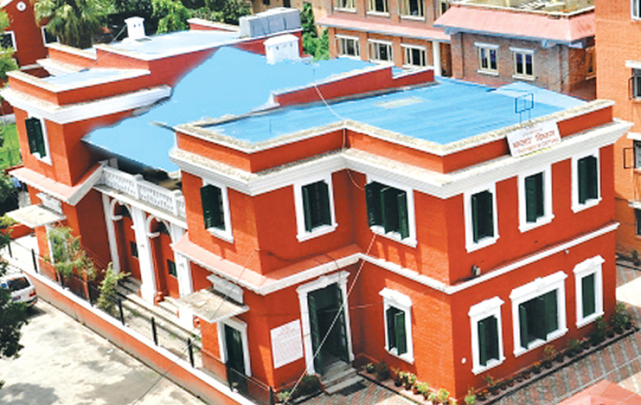 Trade deficit falls on lower oil import bill
