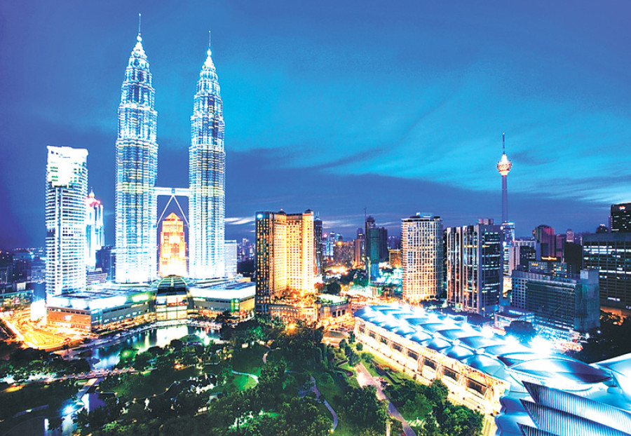 Malaysia mulls lifting ban on foreign labour