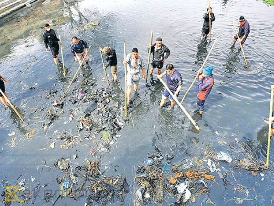 12 tonnes of waste collected from Bagmati, Bishnumati
