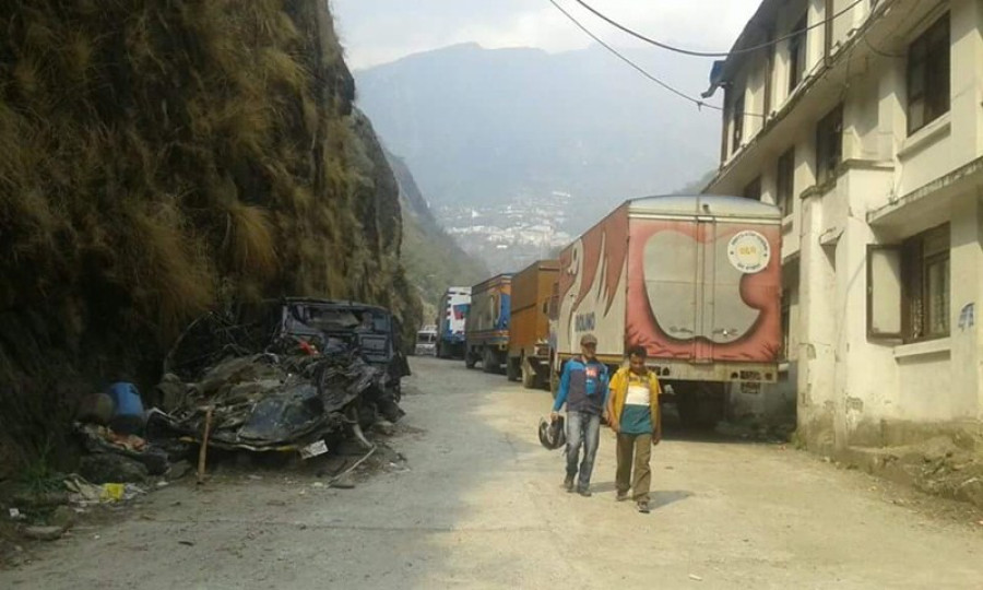 Tatopani border point resumes temporarily