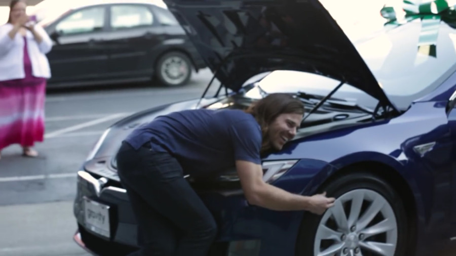 Boss takes pay cut for employees, gets his dream car as token of thanks