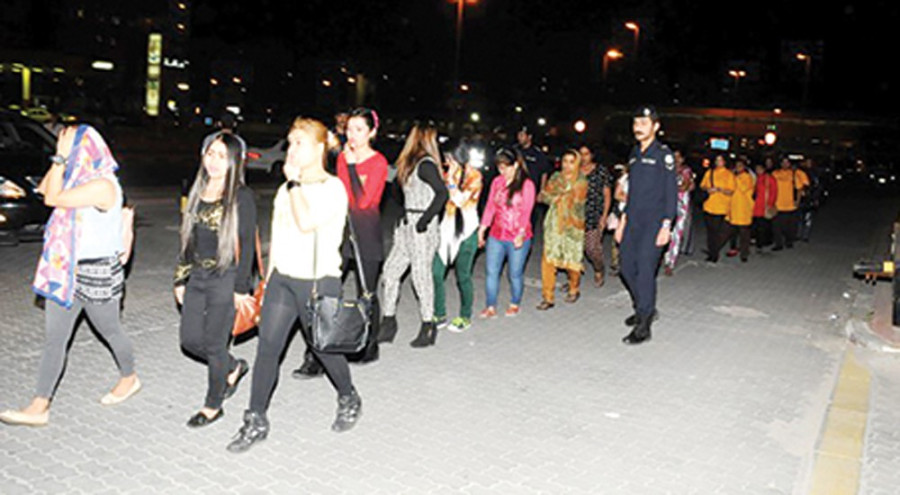 Kuwait deports 714 Nepali migrants