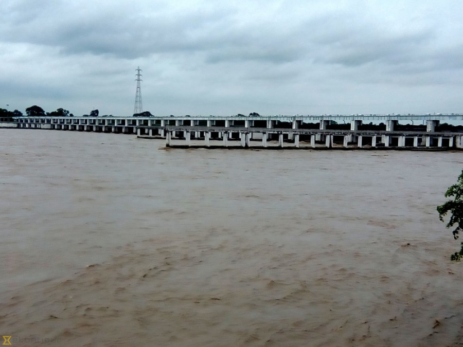 Water level crosses danger mark in Narayani River