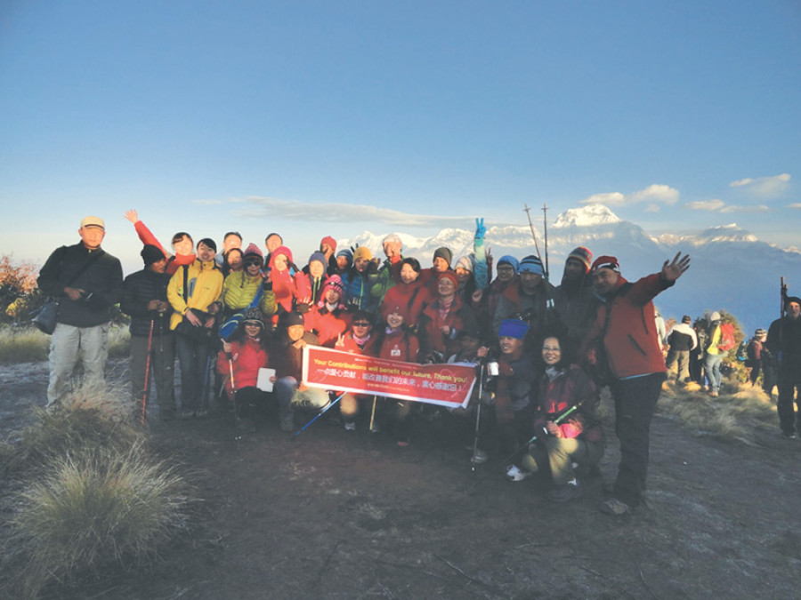 Chinese make up half of arrivals to Poon Hill