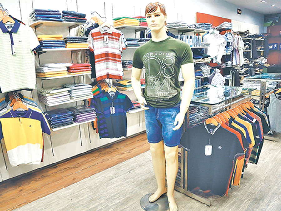 Valley stores roll out new range of summer clothing