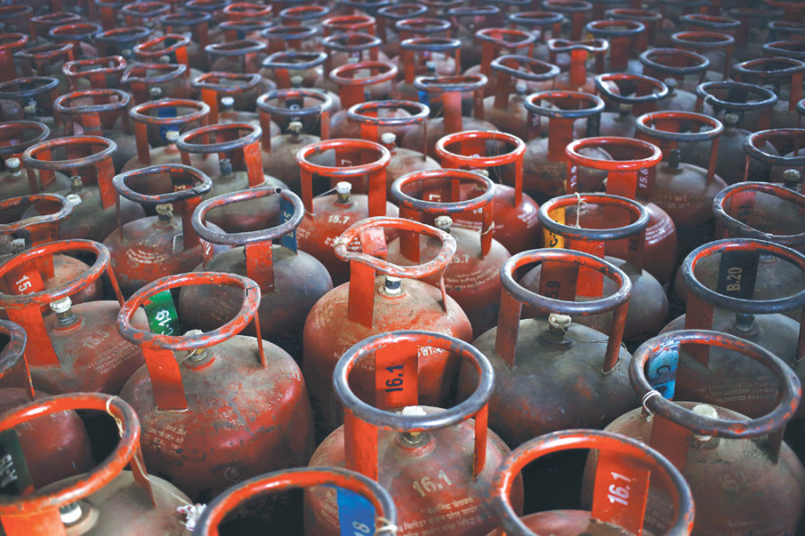 Protesting gas bottlers reject delivery orders