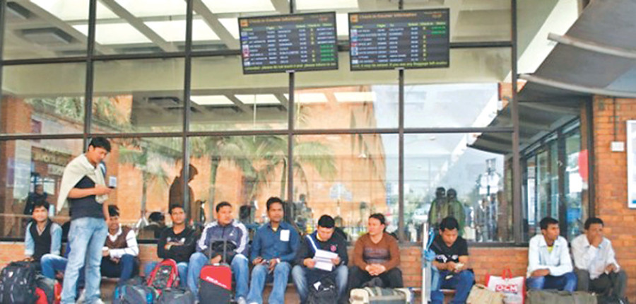 Labour shortage hits Malaysia after ban on new foreign workers