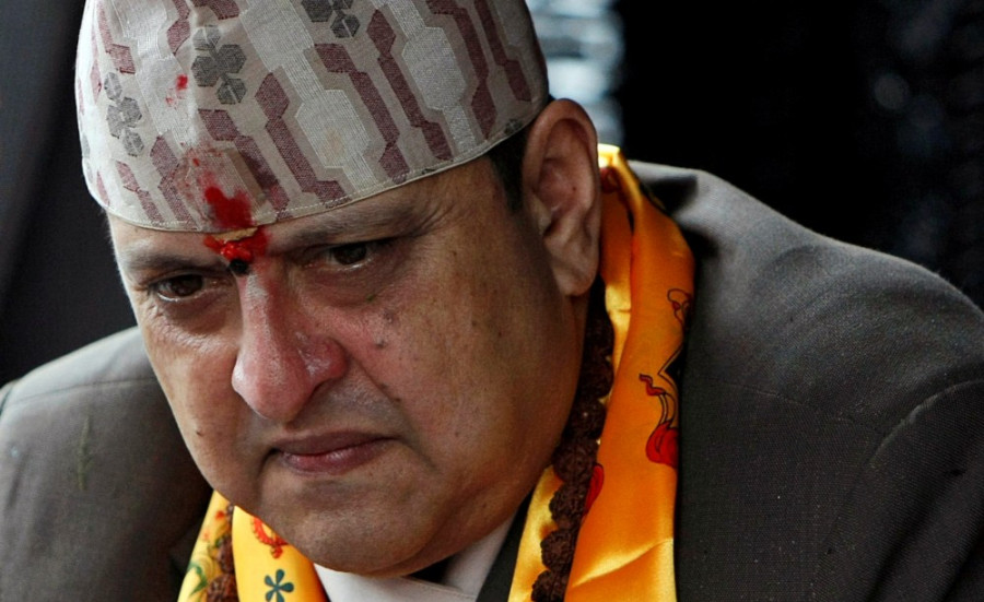 Leaders lose temper as deposed king finds tongue