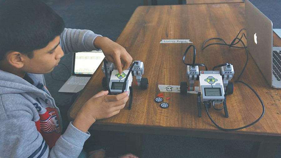 Lego robotics for kids now in Kathmandu