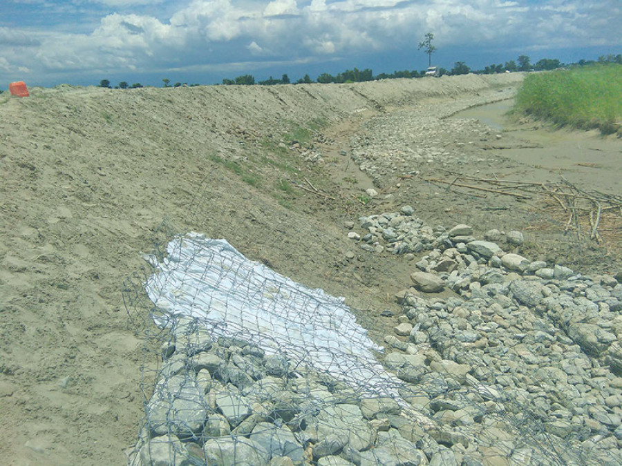 Delay in embankment repair stokes flood fear