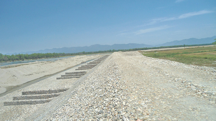 Locals halt Karnali embankment project