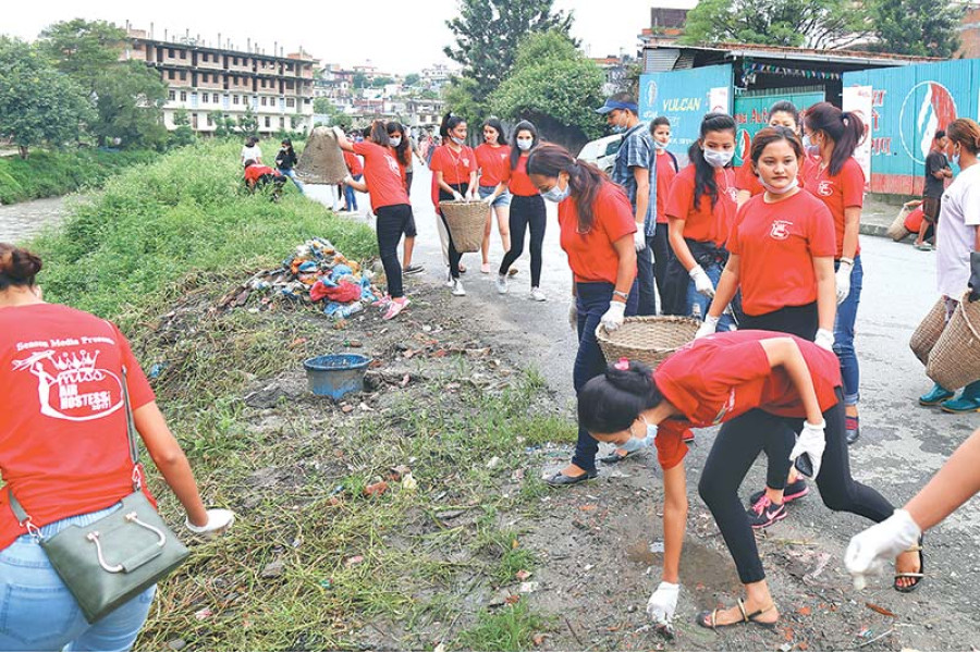 8 tonne waste extracted from Bagmati