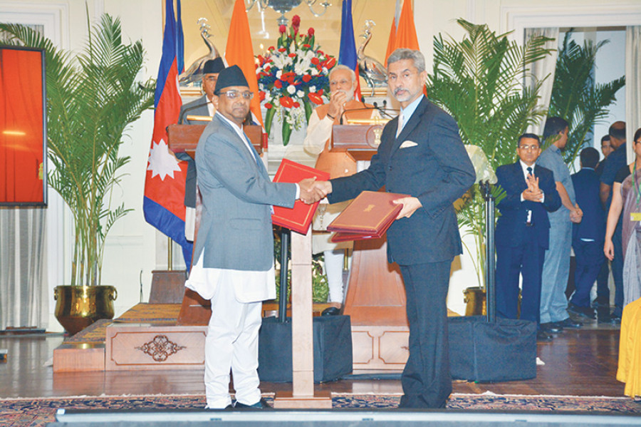 Nepal, India sign four pacts on rebuilding