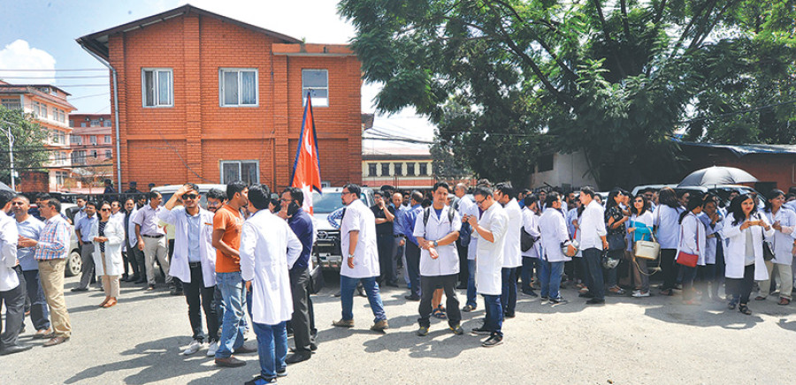 Health services resume as doctors return to work