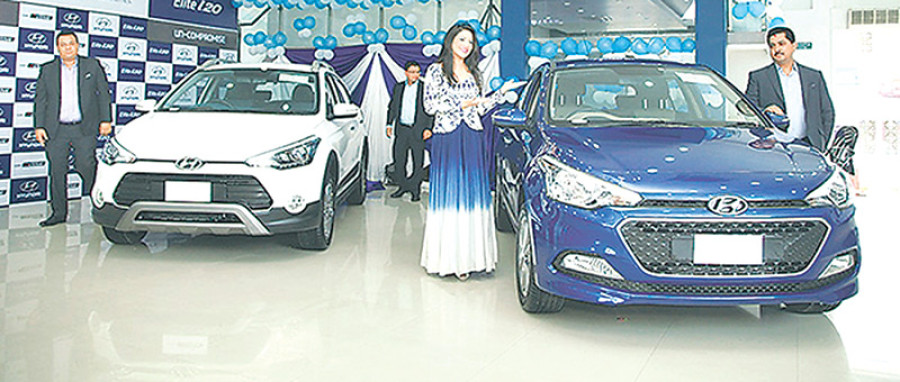 Offers galore in auto sector, but few buyers