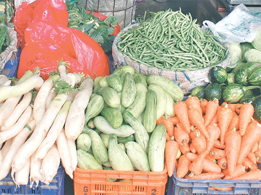 Vegetable prices plunge due to bumper harvests