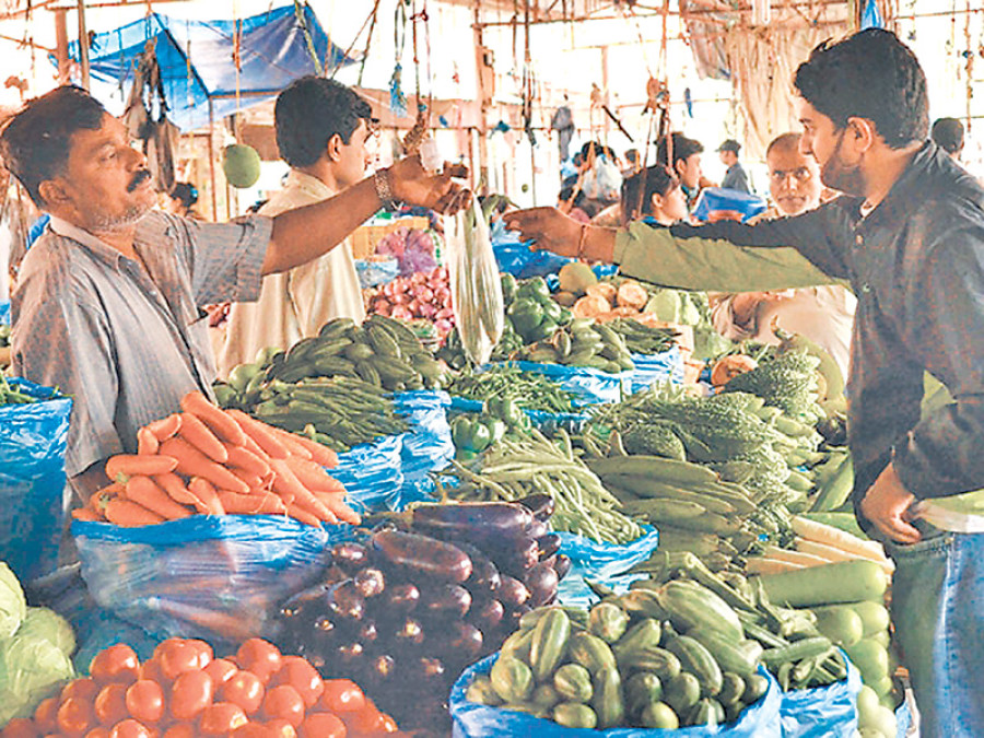 Veggie prices plunge on glut