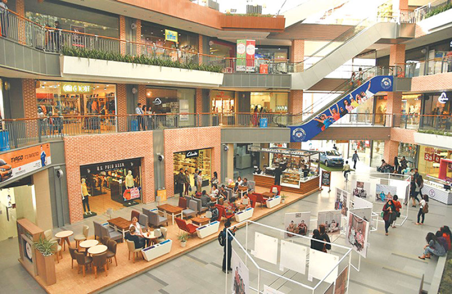 Major shopping malls see sales fall in Valley