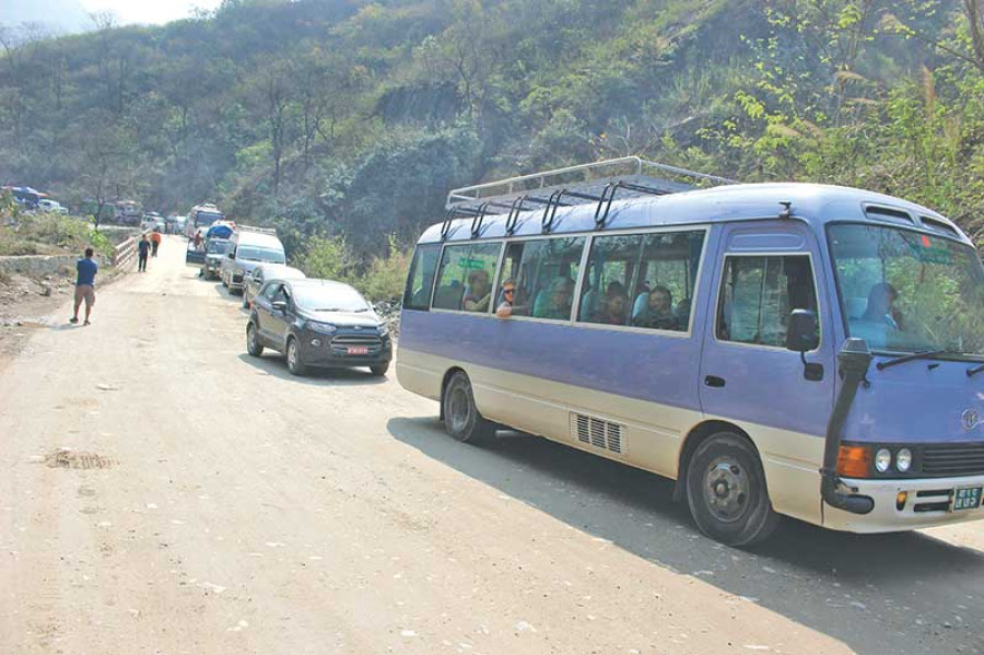 Poor road condition hits Chitwan tourism