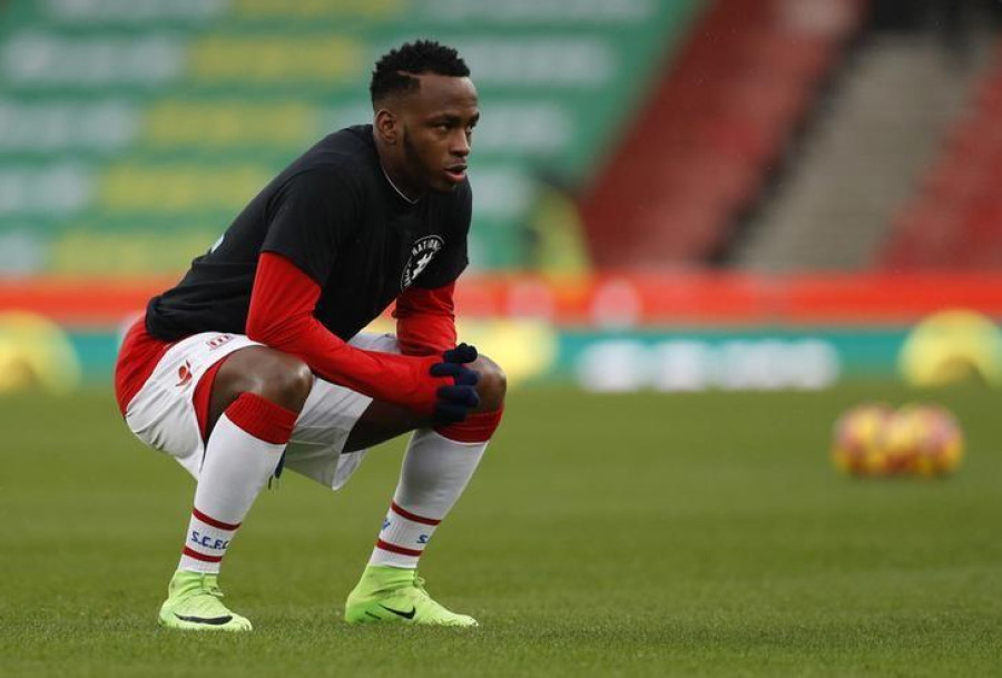 Berahino wants first Stoke start at third-placed Spurs