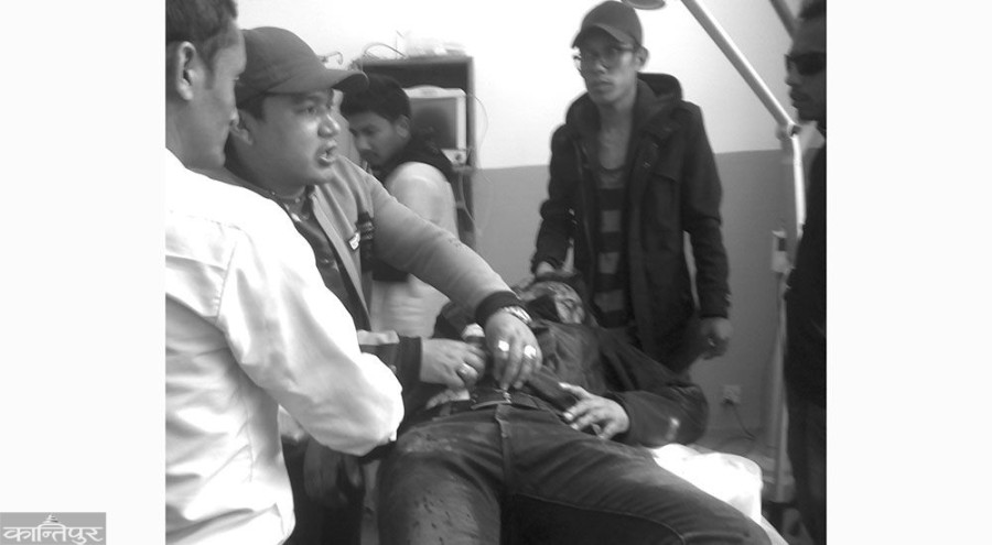 25-yr-old man injured in Dhading khukuri attack