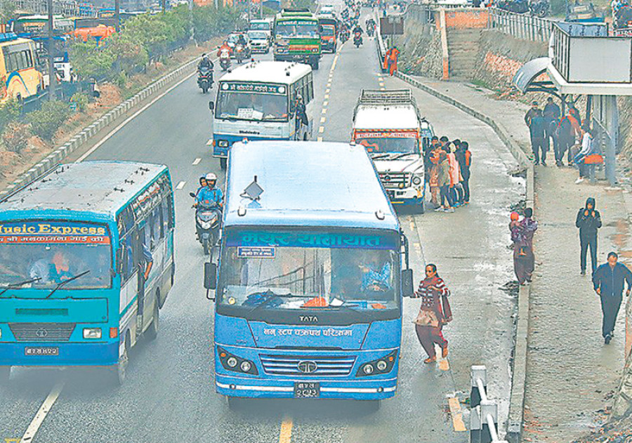 Police apprehend five men for attacking Mayur driver